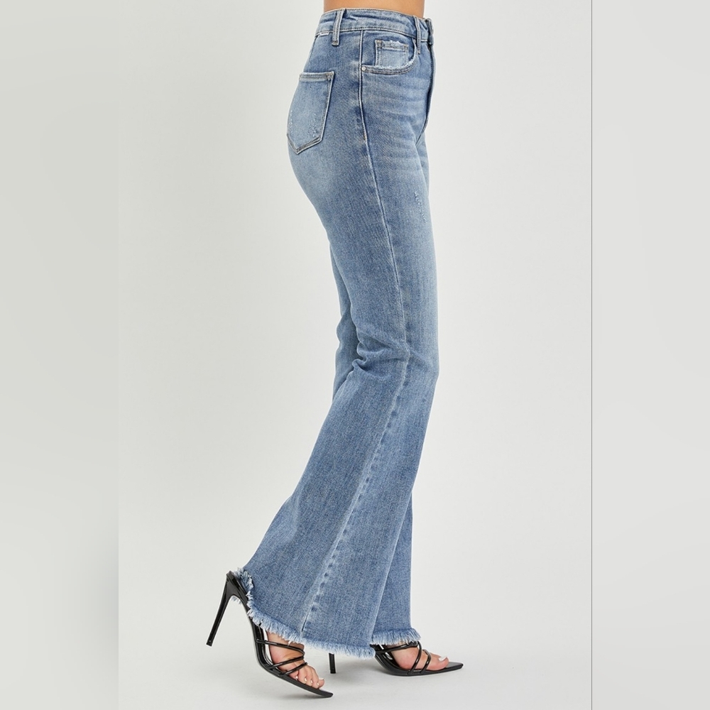 RISEN Tummy Control High-Rise Slim Fit Pants Frayed Flare Hem Retro Denim Jeans - Picture 7 of 15